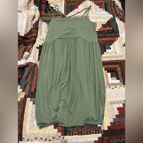 Old Navy Active Dress - Picture 1 of 4